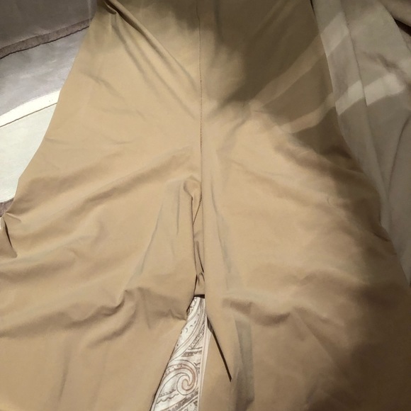 SPANX shape wear high waisted shorts in large, nude - Picture 4 of 6